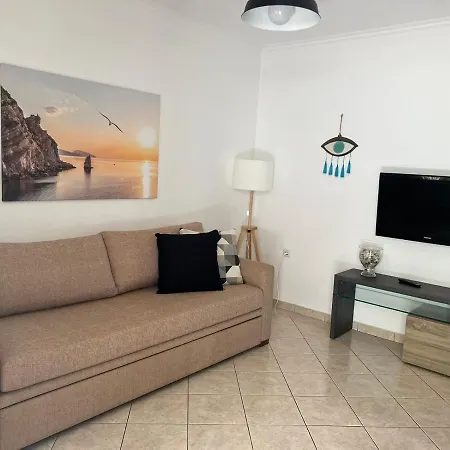 Asterias Apartment